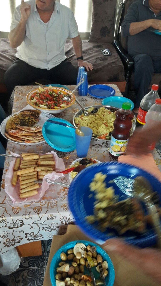 אירוח בביתו של עדנאן המורה לערבית  בזרזיר (8)