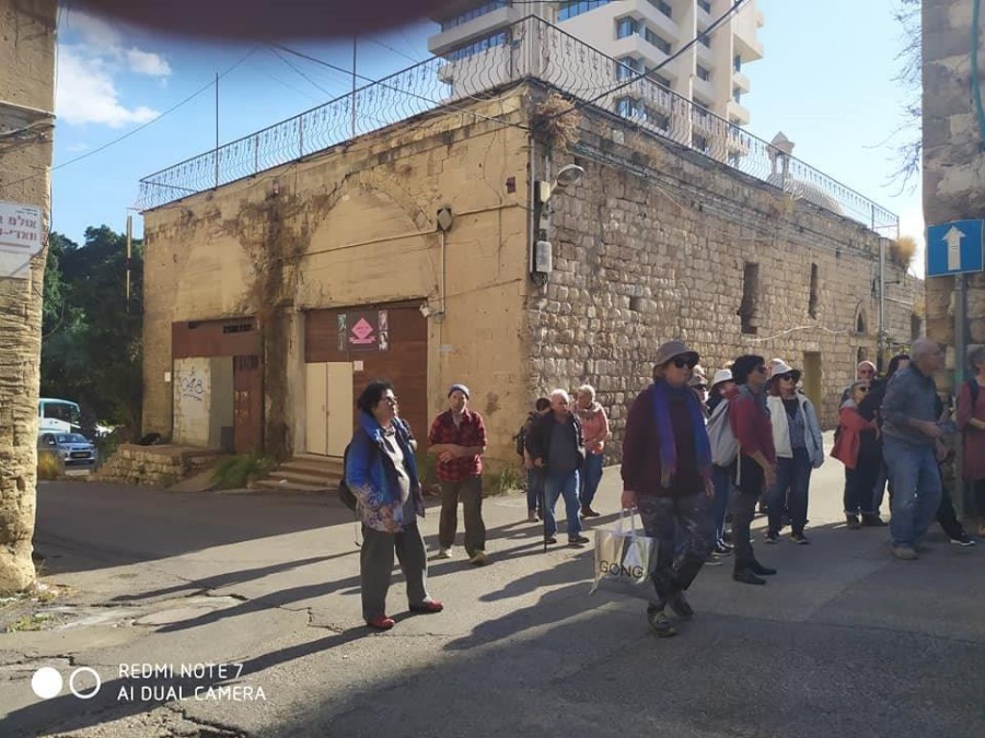 סיור  שישי אמנותי בחיפה תחתית (10)