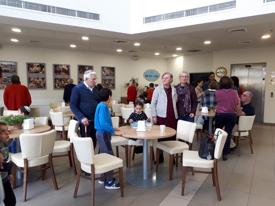 תערוכת צילומים משחקים בין דורות (12)
